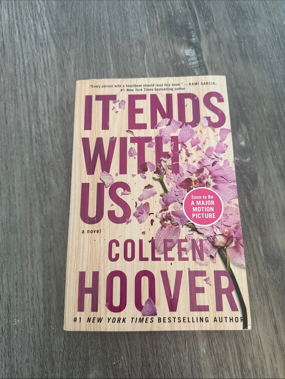 Colleen Hoover 'It Ends With Us' Paperback Book - Pink Cover